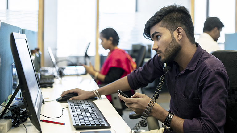 Mobile banner SaaS Payroll